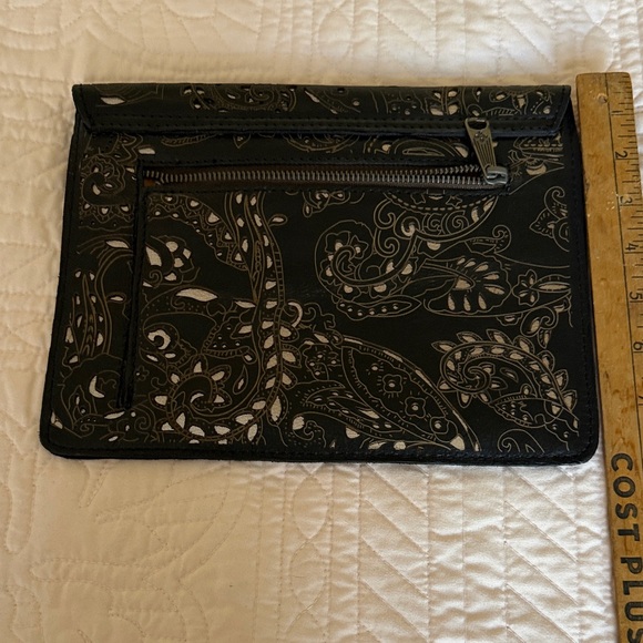 Patricia Nash Black Paisley Tablet Case - Picture 2 of 3